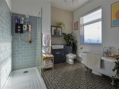 Picture 10
